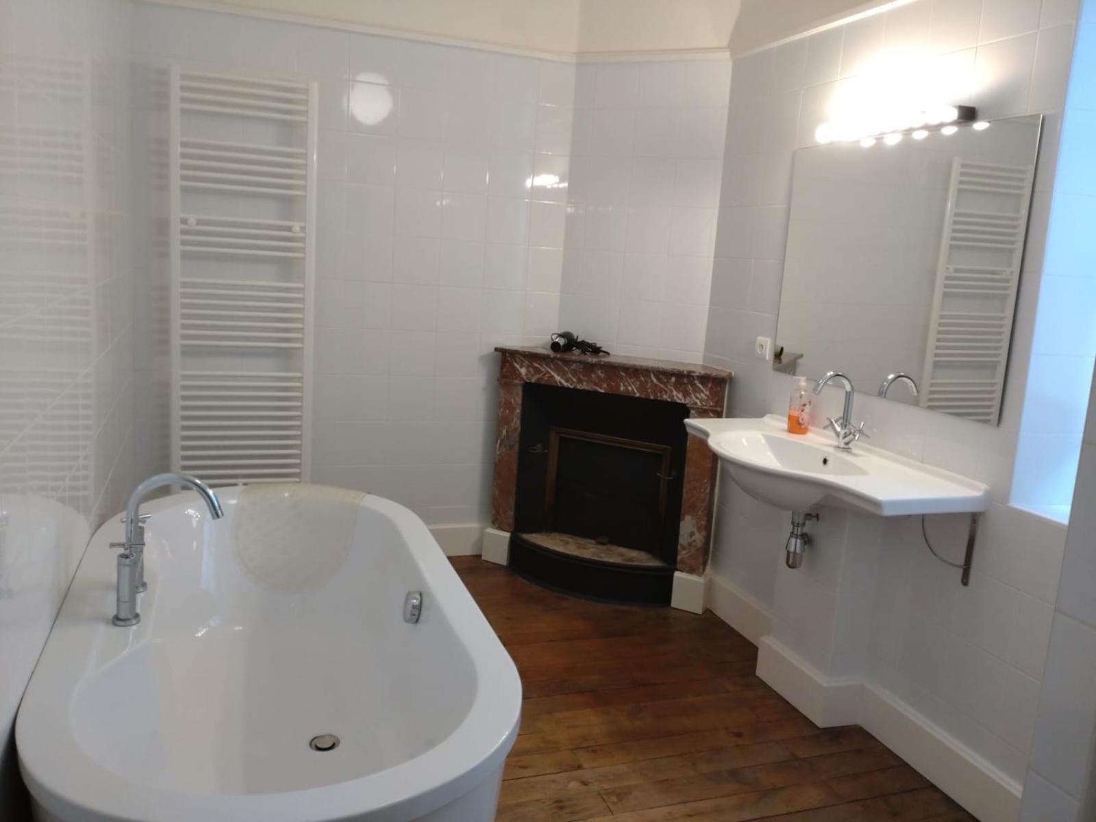 Saulge La Brasserie Chambre D'Hotes De Delphine מראה חיצוני תמונה