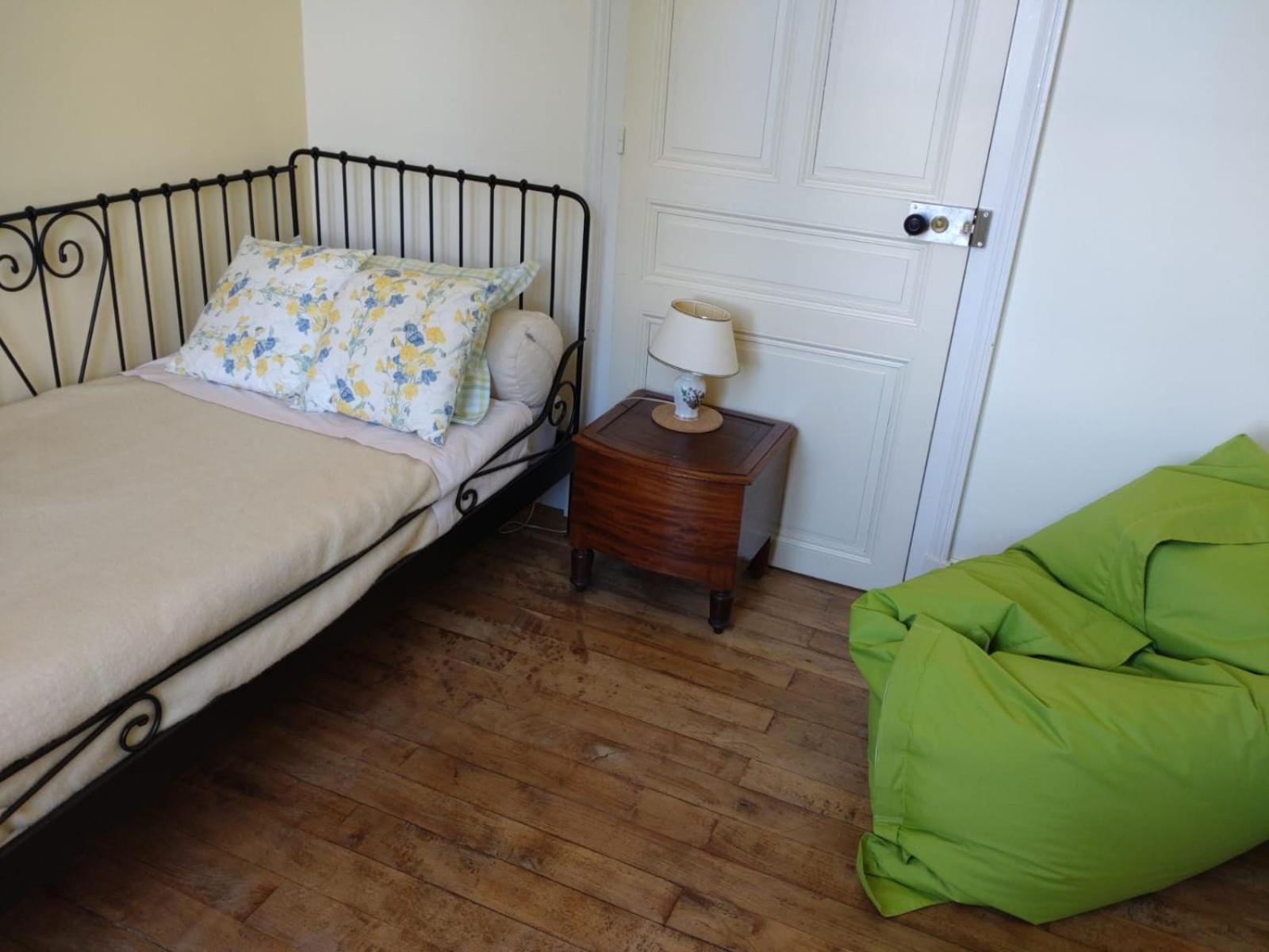Saulge La Brasserie Chambre D'Hotes De Delphine מראה חיצוני תמונה